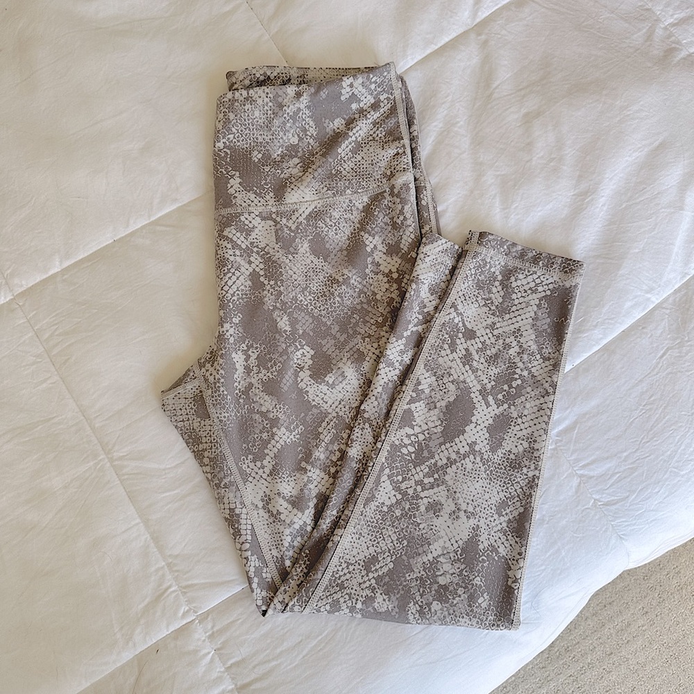 Zella Studio Lite 7/8 Leggings